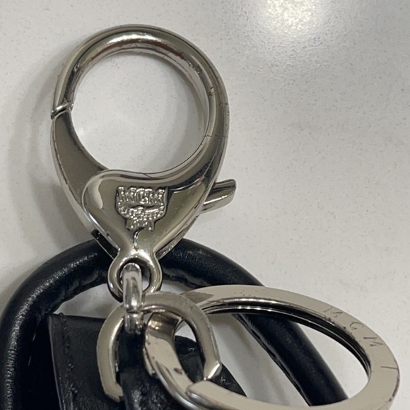 📦SOLD📦MCM Backpack Charm in Visetos - Picture 11 of 16